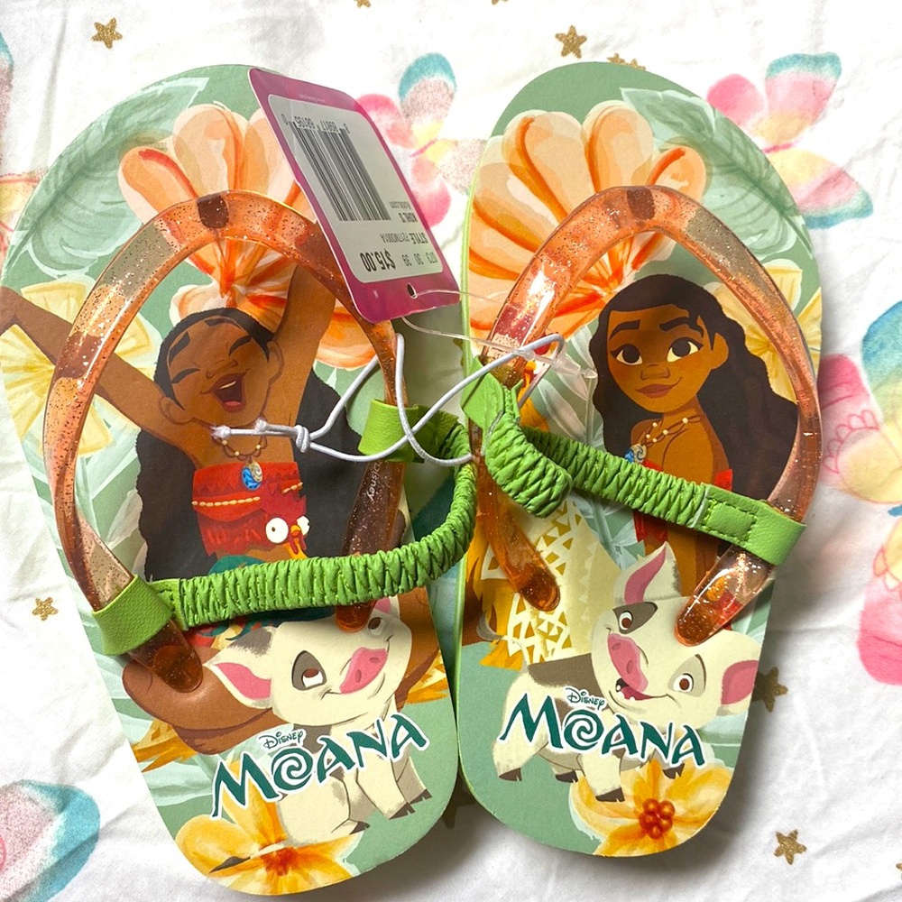 Disney’s Moana Flip Flops Toddler’s Size 7/8 NWT